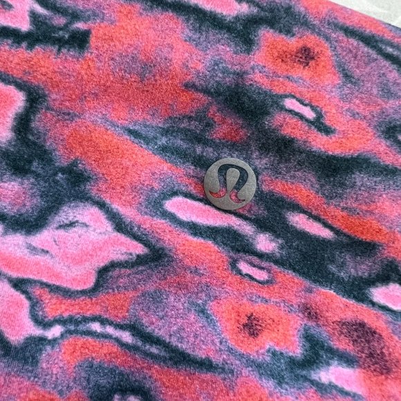 Like New! Lululemon Wunder Train High-Rise Short 8" Chroma Clash Camo - Picture 7 of 12